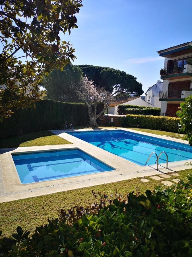 Apartamento Con Piscina L' Ancora Калелья-де-Палафружель Экстерьер фото