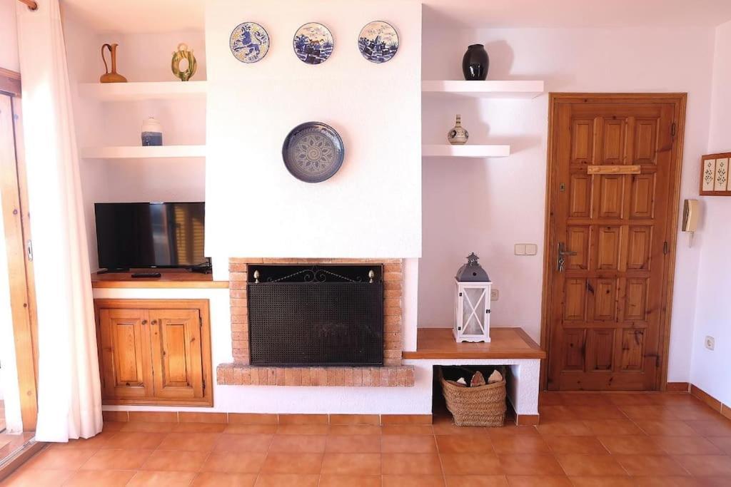 Apartamento Con Piscina L' Ancora Калелья-де-Палафружель Экстерьер фото